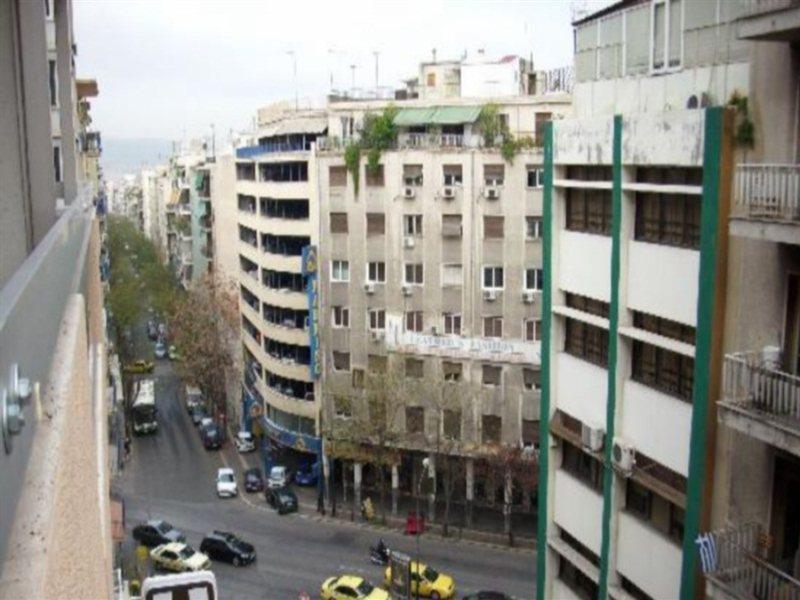 Ionis Hotel Atene Esterno foto