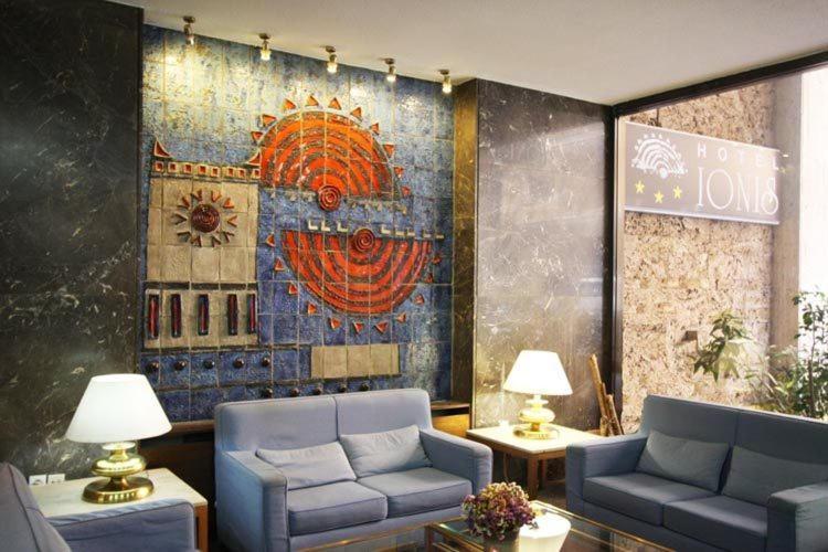 Ionis Hotel Atene Esterno foto