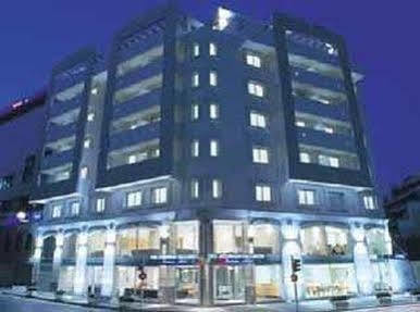 Ionis Hotel Atene Esterno foto